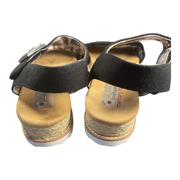 BOBS by Skechers Black Sandals – Size 10 - Picture 2 of 8